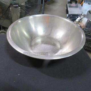 12 inch stainless steel mixing bowl, smooth finish, gently used, ideal for kitchen tasks, durable and versatile.