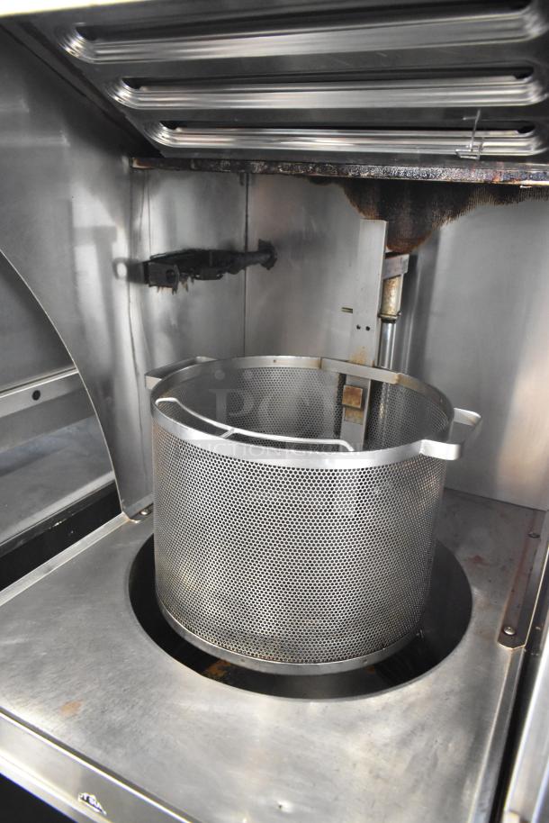 Giles GEF-530-VH stainless steel electric deep fat fryer with ventless grease hood, 208V, 3-phase. Good condition.