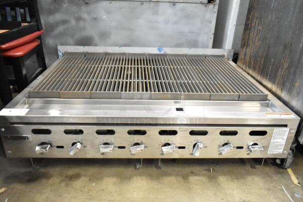 Vulcan VACB47-101 stainless steel commercial charbroiler. New scratch and dent; natural gas, 136,000 BTU, six knobs.