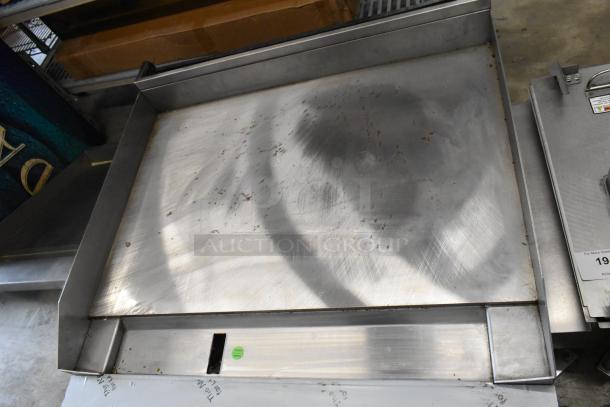 2021 Southbend PE36N-TTT stainless steel griddle, electric, 208V, light wear, heavy-duty flat top, countertop design.