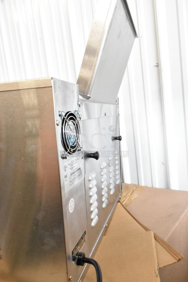 BRAND NEW APW Wyott M-95-2 stainless steel vertical bun toaster, 865 slices/hr, 240V, 1 phase, commercial countertop model.
