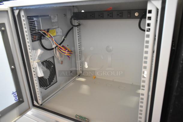 BRAND NEW Hoffmann N170116G010 Spectracool Compact in Martin Box. 1025 BTU, 110/115V, 1 Phase. Indoor cooling unit.