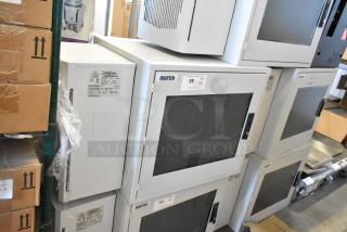 New Hoffmann N170116G010 Spectracool Compact, 1025 BTU, 110/115V, with Martin Box visible. Label indicates auction details.