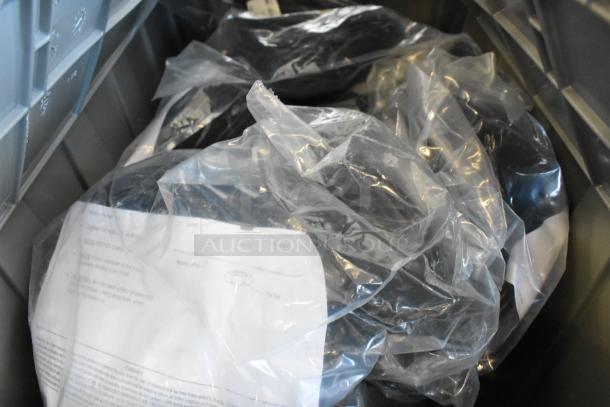 13 brand new Mobile Mark LTM702-3C3C3J3J3J3J2C-BLK-180 wires in clear plastic packaging, showing labels and instructions.