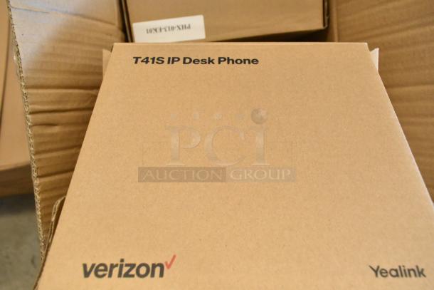 Brand new Verizon M5262 T41S IP Desk Phone in box. Brown packaging shows Verizon and Yealink logos.