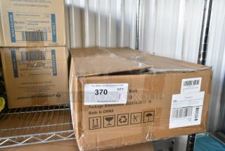 Brand new Meeviz X003TZGL1V Hitch Bike Rack in original box; dimensions 28.4x14.2x7.5 inches. Box labeled "Made in China."