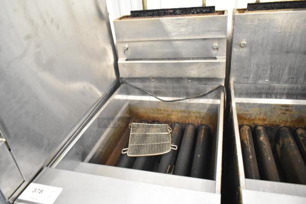 Pitco Frialator SSH75 deep fat fryer, stainless steel, natural gas, 75 lb capacity, on commercial casters, 105,000 BTU.