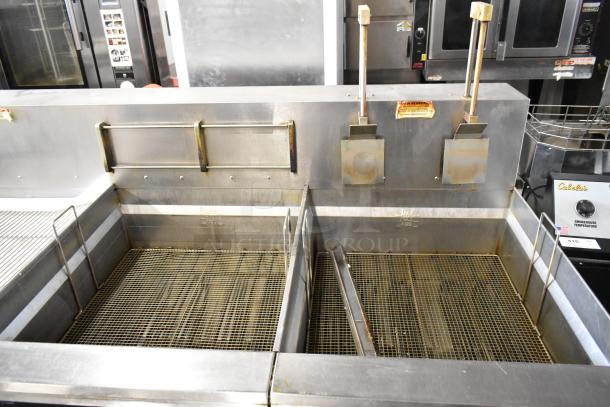 Giles EOF-24 stainless steel commercial electric 2-bay deep fat fryer with center dumping station on casters. 480 Volts, 3 Phase.
