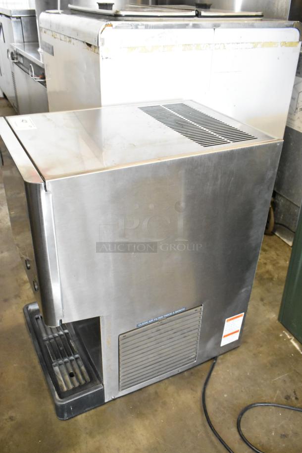 Hoshizaki DCM-270BAH commercial countertop ice maker and water dispenser, stainless steel, 8.8 lb storage, good condition.