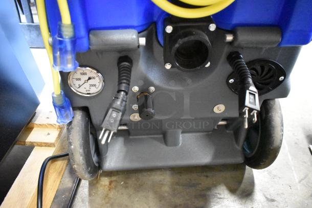Brand new Lavex 12-gallon cold water extractor. Features PSI gauge, 25' hoses, 12" stainless wand. Scratch and dent condition.
