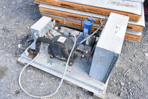 Kolpak Walk-In Box with Copeland RST55C1E-CAA-901 compressor and TPLP106MAS1BR6 evaporator, 115V, 1 Phase.