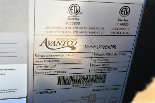 Brand new Avantco 193VOA70B open-air merchandiser, black, 70 7/8", LED lighting, 220V. Scratch and dent condition.