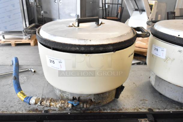 Rinnai RER-55AS-N countertop natural gas rice cooker, visible wear and attached hose, auction tag reads "315 QTY 1".