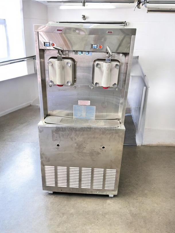 Taylor 772-63 Soft Serve Freezer, twin twist, excellent condition, fully tested, 460V 3Ph, stainless steel exterior.