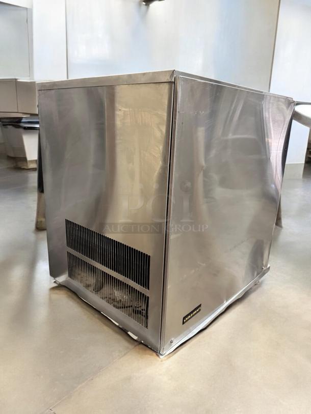 Kold Draft GT561LC Ice Machine, excellent condition, stainless steel, 115V, fully tested.