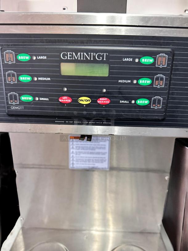 Curtis GEMTS10A1000 Gemini GT Twin Coffee Brewer, excellent condition, fully tested, digital controls, programmable brew sizes.