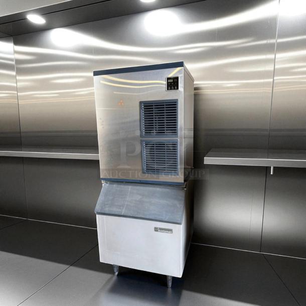 Blue Air Model BLMI-850A _BA126 ice machine in excellent condition, with bin, fully tested and functional.