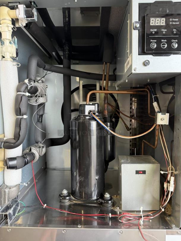 Blue Air BLMI-850A _BA126 ice machine, excellent condition, showing interior mechanics and digital controls, fully tested.