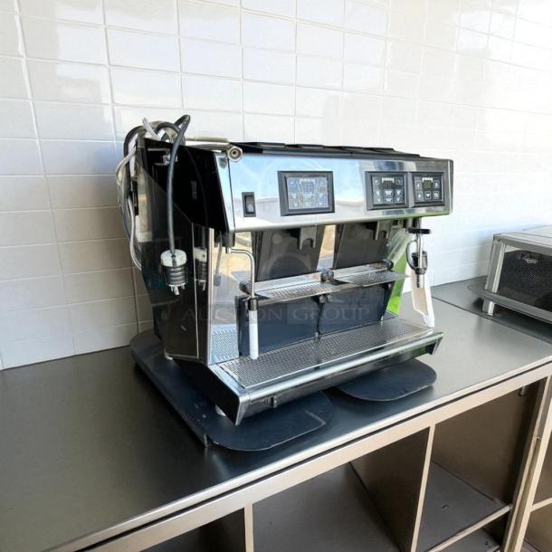 UNIC PONY 4 Super Automatic Espresso Machine, amazing condition with 4 groups, 2.6 gal boiler, 230v/1ph, fully tested.