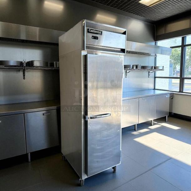Continental 1FN 26" reach-in freezer in great condition, right-hinged solid door, stainless steel, 115V, tested and working.