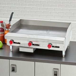 Imperial ITG-36 36" commercial gas griddle with thermostatic controls, stainless steel, tested, working, excellent condition.