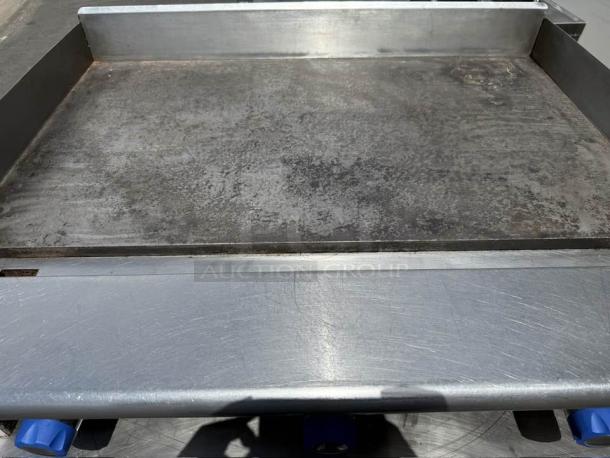 Imperial ITG-36 36" commercial gas griddle, thermostatic controls, tested and working, stainless steel surface, used condition.