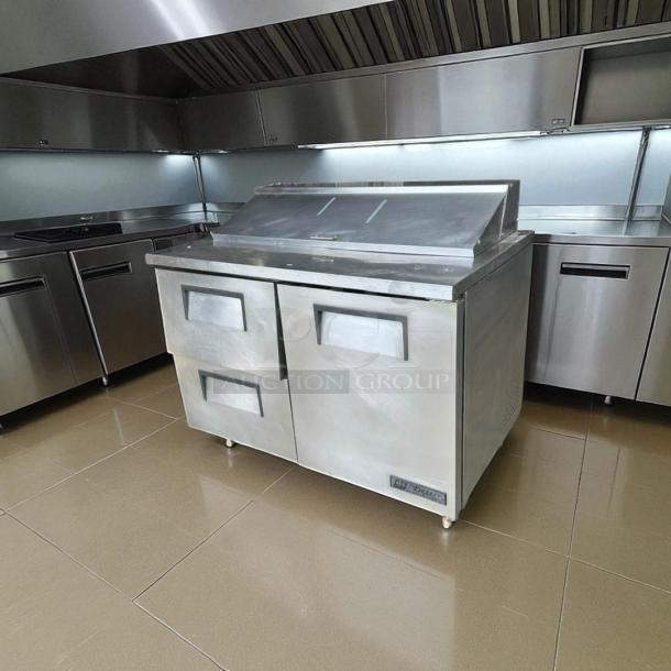True TSSU-48-12D-2 sandwich prep table, 48", excellent condition, stainless steel, fully tested, 115V.