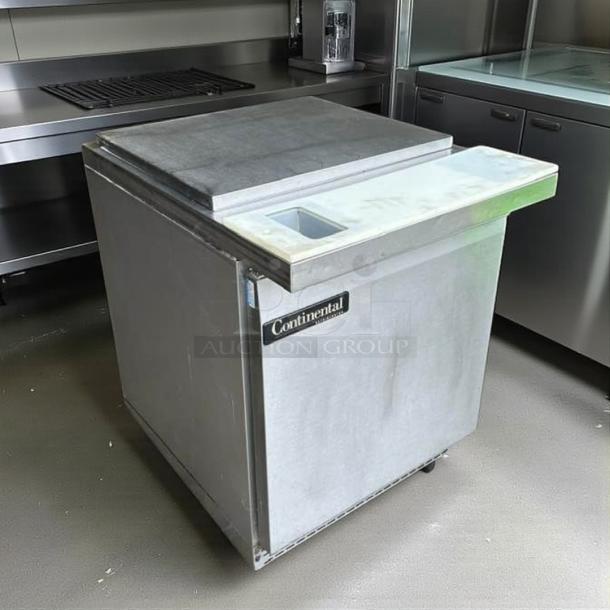 Continental SW27-12M Mighty Top Sandwich Prep Unit, 27", 7.4 cu ft, stainless steel, fully tested, excellent condition.