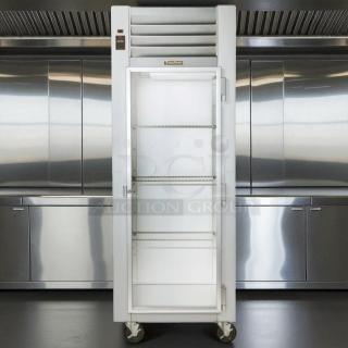 Excellent Condition - Traulsen G11010 29 7/8