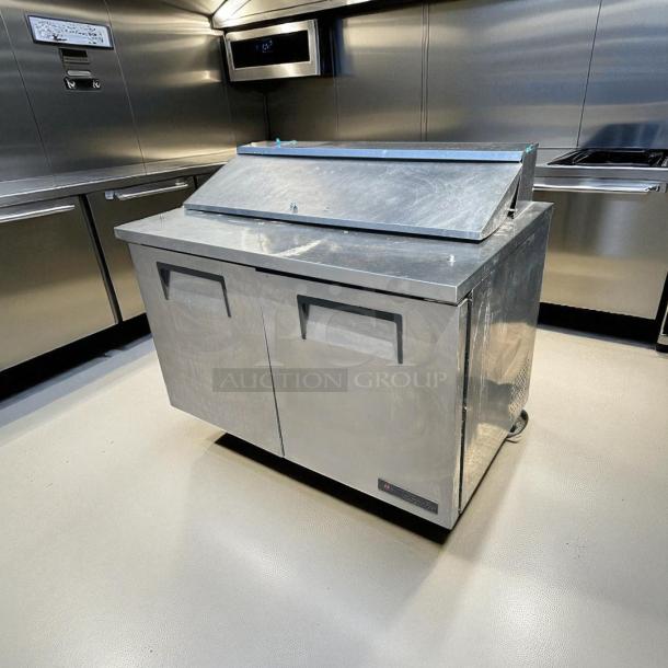 True TSSU-48-12-HC stainless sandwich salad prep unit, 12 cu ft, holds twelve 1/6 pans, excellent condition, tested.