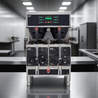 Curtis G4GEMT10A1000 twin coffee brewer with dual warmers in excellent condition, 220V, fully tested and working.