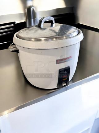 Thunder Group SEJ-50000 Commercial Rice Cooker, 30 Cup, excellent condition, fully tested, white exterior, visible control panel.