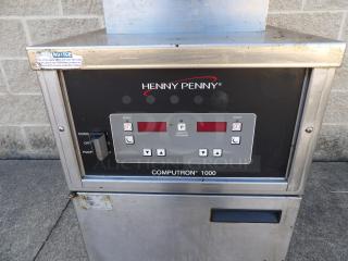Henny Penny 1000 Computron pressure fryer, stainless steel, excellent condition, with digital controls, model 600.