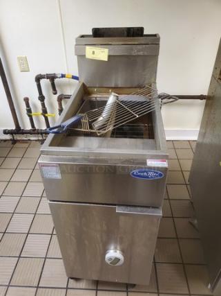 Atosa ATFS-40 deep fryer, stainless steel, 40 lb capacity, visible oil filtration system, in used condition.