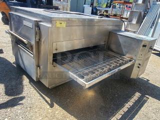 Lincoln Impinger 1450 Pizza Conveyor Oven. 120 VAC, 1 PH, 60 Hz, 5 Amps, Natural Gas, MIN. 70,000 BTU, MAX. 120,000 BTU. - Item #1209730