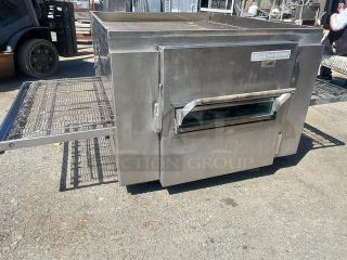 Lincoln Impinger 1450 Pizza Conveyor Oven. 120 VAC, 1 PH, 60 Hz, 5 Amps, Natural Gas, MIN. 70,000 BTU, MAX. 120,000 BTU. - Item #1209733