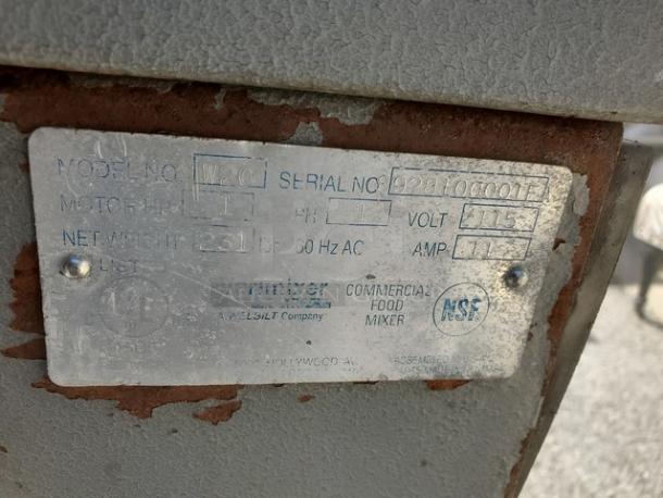 Welbuilt Varimixer W20 20-QT planetary dough mixer label, showing model, serial number, voltage, and NSF certification.