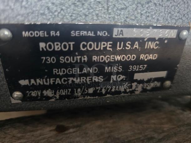 Robot Coupe R4 Mixer Cutter Base label, showing model R4, serial number, 220V, 3PH, 60Hz, 2.6/2.8 AMPS specs.