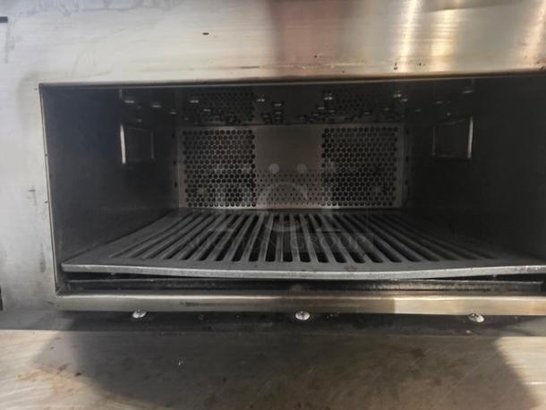 Turbochef ENCORE4 ventless rapid cook oven interior, stainless steel, 208/240V, 1 PH, 30 AMPS, 6700 Watts, excellent condition.