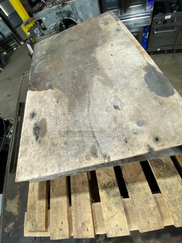 Blodgett commercial stainless steel double-stacked pizza deck oven with baking stones and legs, in working condition.