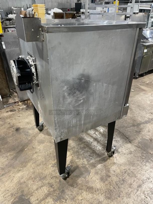 Pantin Stainless Steel Natural Gas Convection Oven, Model LT-GCO-613, on casters. Includes thermostatic control and wired rack.
