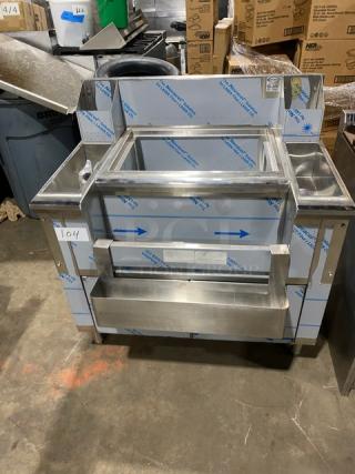 NEW! SCRATCH-N-DENT! Infinity Casino Series Commercial Stainless Steel Underbar Ice Bin/Cocktail Station! With Speed Rail! Model ICSS-36-P10-CB-M! On Legs! - Item #1209275