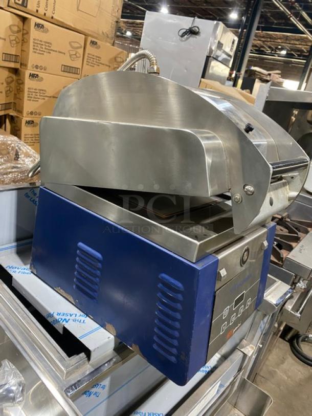 Electrolux Model HSPPA1 stainless steel panini press grill, 208V, 1 Phase, freestanding, electric-powered, commercial use.