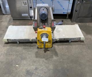 Anets Commercial Electric Powered Countertop Conveyor-Belt Dough Roller/Sheeter Machine! - Item #1209273