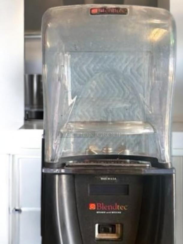 Blendtec Commercial Blender ICB3/ABC3 with sound enclosure, 1500W, excellent condition, fully tested and working.