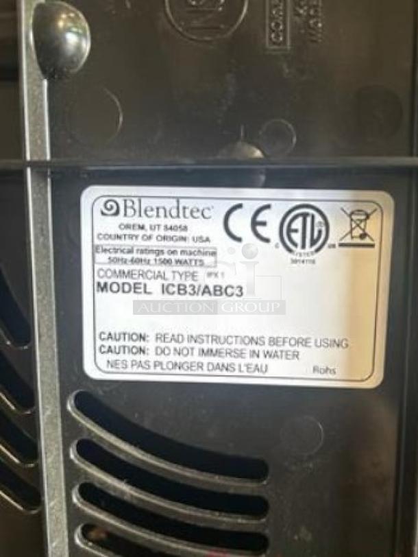 Blendtec Commercial Blender ICB3/ABC3 label, showing model, 1500W power, and usage warnings. Excellent condition.