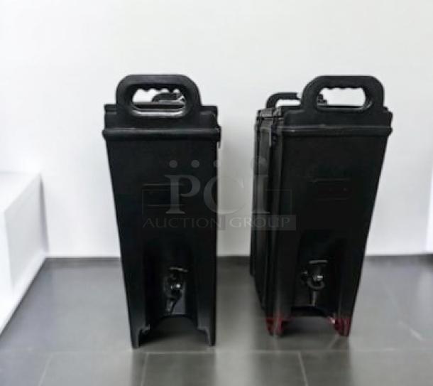 Cambro Soup Dispenser Carriers set of 2, black, excellent condition, durable handles, fully tested and working.