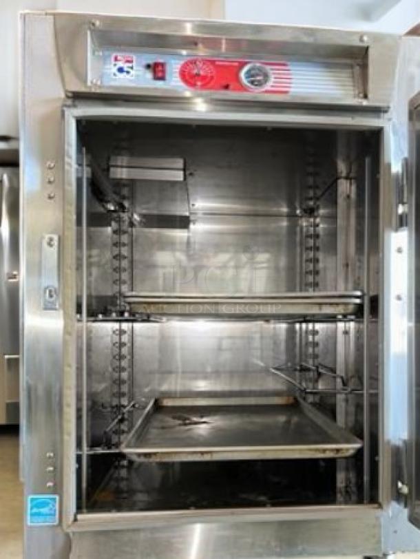Metro C5 6 Series Heated Holding Cabinet, Model C565-SFS-U, in excellent condition. 120V, fully tested, stainless steel interior.