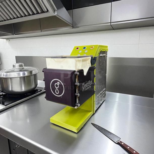 Excellent condition Goodnature CT7 Countertop Cold Press Juicer, 115V, fully tested, with visible logo and control panel.