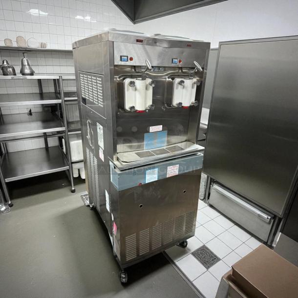 Taylor 321-27 soft serve ice cream machine in excellent condition; 2 flavors, 208/230V, fully tested and working.